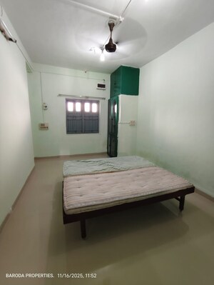 Bedroom in 2 BHK Builder Floor at Subhanpura – for Rent