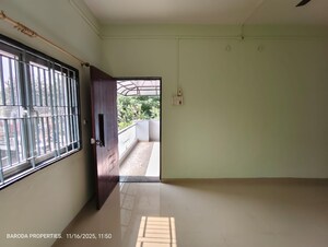 Room in 2 BHK Builder Floor at Subhanpura – for Rent