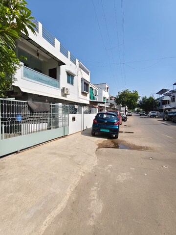 2 BHK Builder Floor – Exterior View View at Subhanpura - for Rent