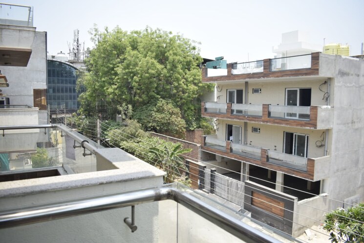 Exterior View, ss-southend-floors 3 Bedroom 500 Sq.Ft. Builder Floor In South City 2 Gurgaon 9654652