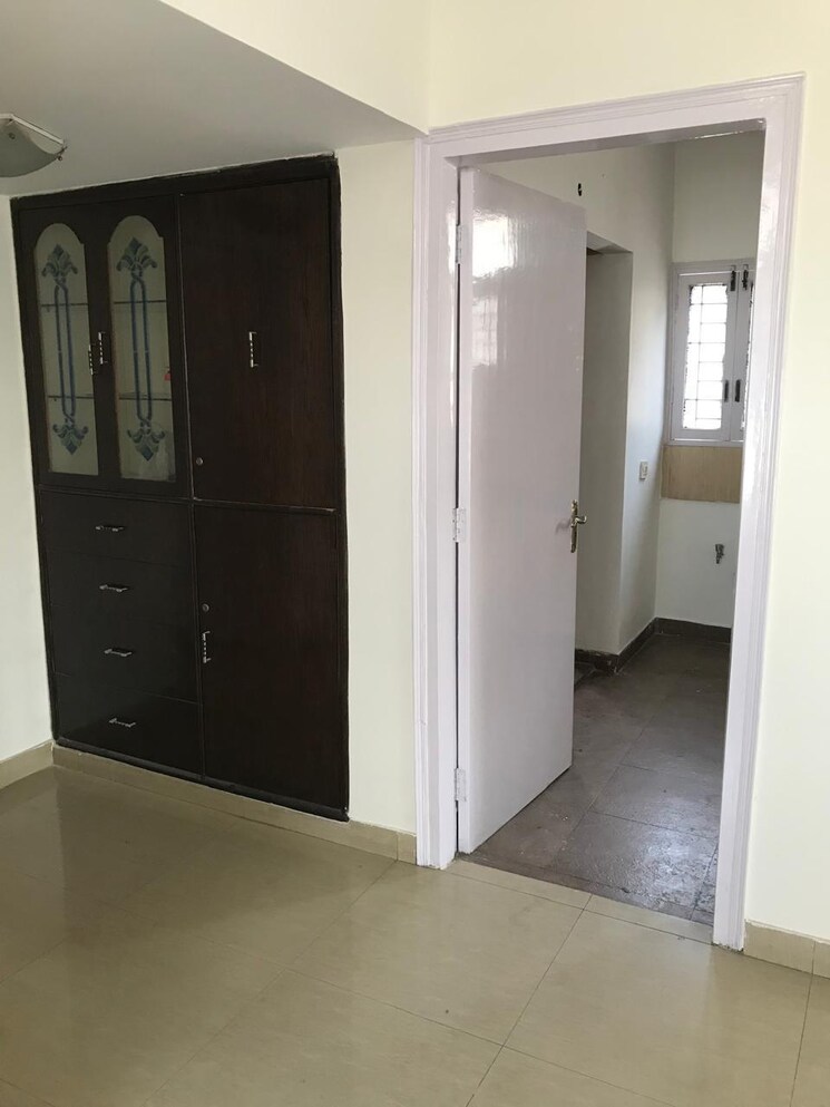 undefined, ss-southend-floors 3 Bedroom 500 Sq.Ft. Builder Floor In South City 2 Gurgaon 9654652