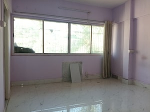 Room in 2 BHK Apartment at Jb Nagar – for Rent