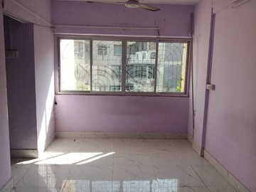 Room in 2 BHK Apartment at Jb Nagar – for Rent