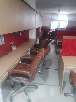  Office Space For Rent in Laxmi Nagar
