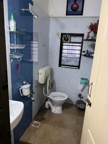 Team Area in 3 BHK Apartment at Umiya Tower, Mulund East – for Sale