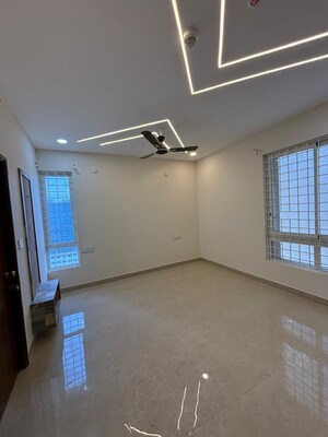 Room in 3 BHK Apartment at Prestige Tranquil, Kokapet – for Rent