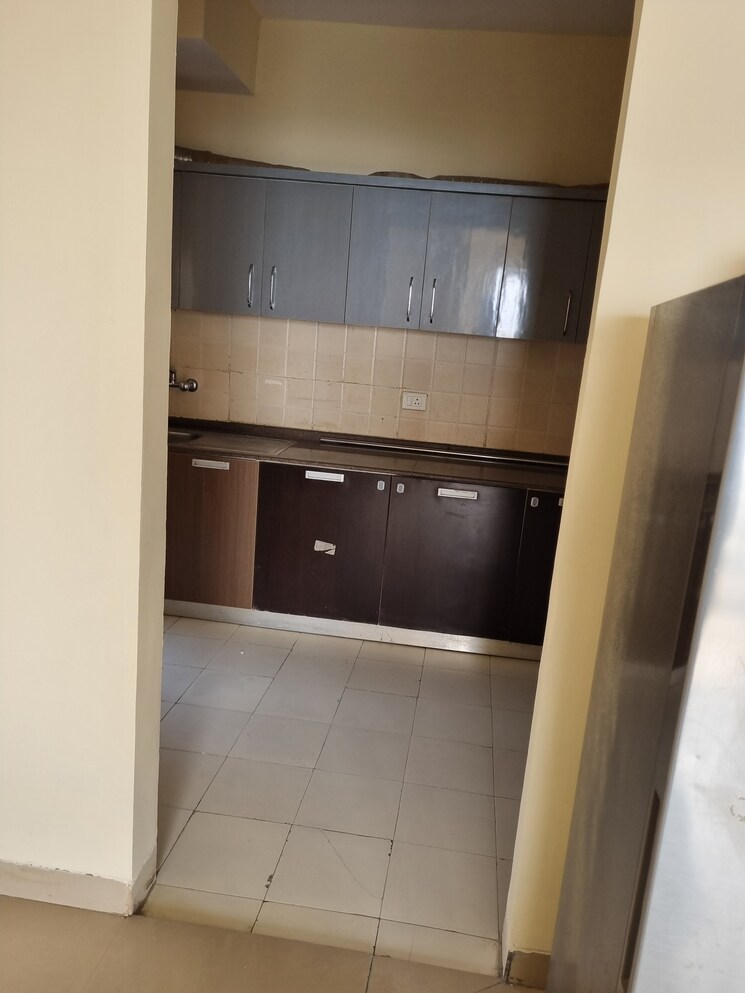 undefined, satya-the-hermitage 3 Bedroom 1991 Sq.Ft. Apartment In Sector 103 Gurgaon 9654707