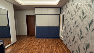 Room in 3 BHK Apartment at LnT Raintree Boulevard, Hebbal – for Rent