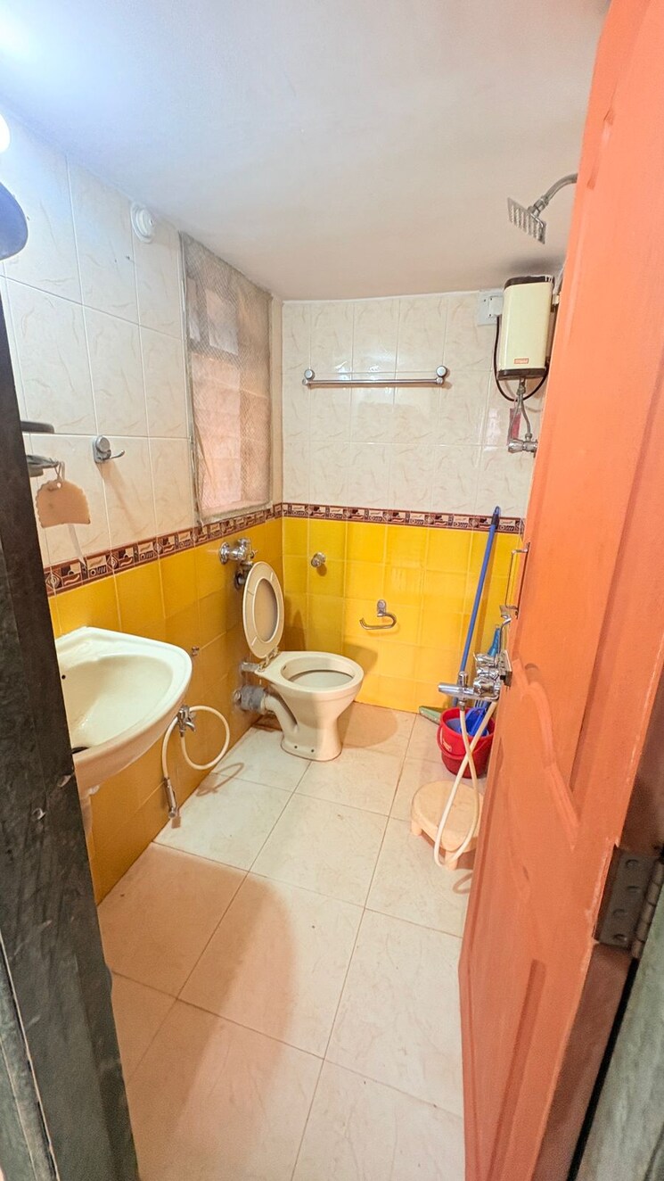 Team Area, atul-trans-residency 2 Bedroom 720 Sq.Ft. Apartment In Andheri East Mumbai 9654716