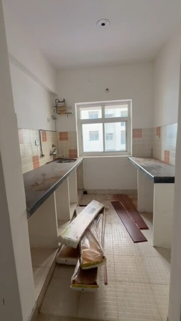 Kitchen in 2 BHK Apartment at Sahara City Homes Phase I, Hardoi By Pass Road – for Sale