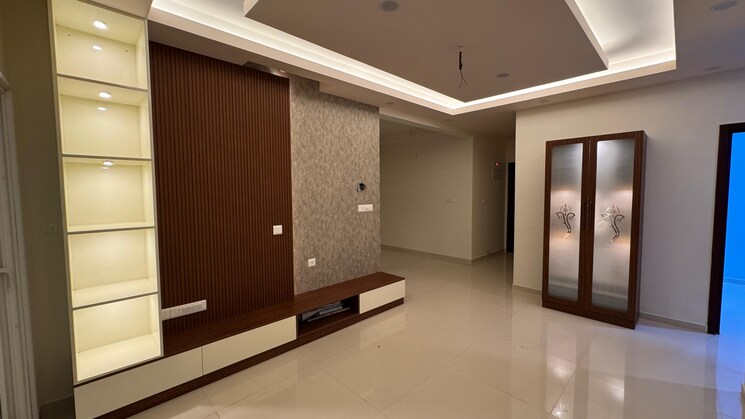 Room, l-t-raintree-boulevard 3 Bedroom 1355 Sq.Ft. Apartment In Hebbal Bangalore 9654724