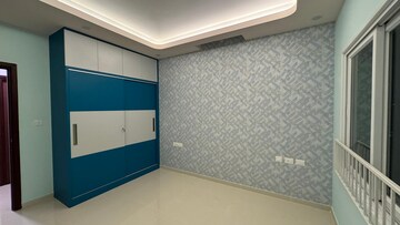 Room in 3 BHK Apartment at L&T Raintree Boulevard, Hebbal – for Rent