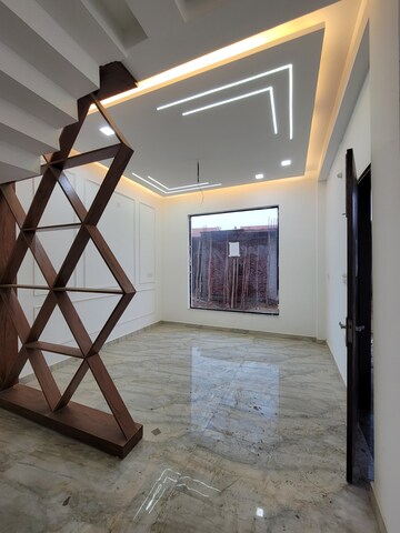 Staircase in 3 BHK Apartment at Kingson Green Villa, Sector 16 Greater Noida – for Sale