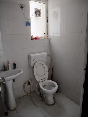 Bathroom in 3 BHK Apartment at Nirala Estate, Tech Zone 4 Greater Noida – for Sale