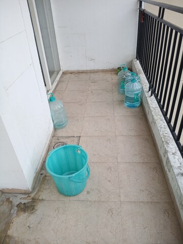 Bathroom in 3 BHK Apartment at Nirala Estate, Tech Zone 4 Greater Noida – for Sale