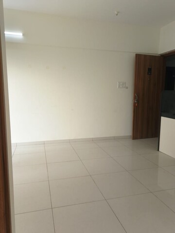 Room in 1 BHK Apartment at Kolte Patil Life Republic, Hinjewadi – for Rent