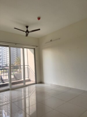 Room in 1 BHK Apartment at Kolte Patil Life Republic, Hinjewadi – for Rent