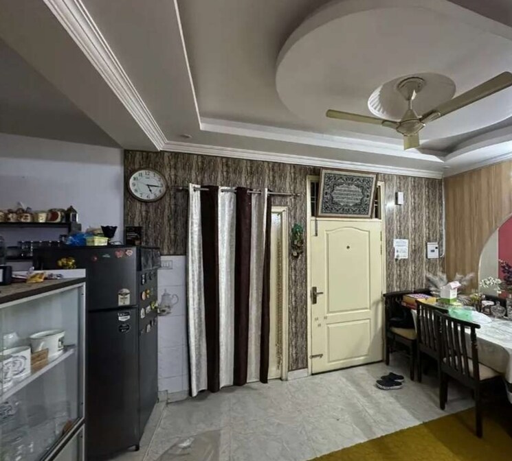 Living Room, hazratganj 2 Bedroom 1200 Sq.Ft. Apartment In Hazratganj Lucknow 9654811