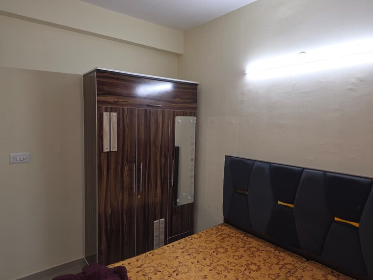 Bedroom, shree-vardhman-green-court 2 Bedroom 690 Sq.Ft. Apartment In Sector 90 Gurgaon 9654813