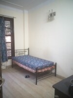 1 BHK 430 Sq.Ft. Builder Floor in New Rajinder Nagar