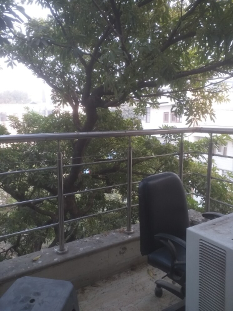 Balcony, new rajinder nagar 1 Bedroom 430 Sq.Ft. Builder Floor In New Rajinder Nagar Delhi 9654841