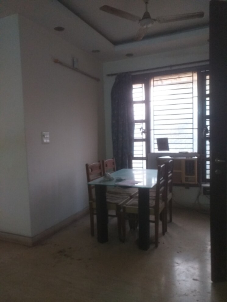 Dining area, new rajinder nagar 1 Bedroom 430 Sq.Ft. Builder Floor In New Rajinder Nagar Delhi 9654841