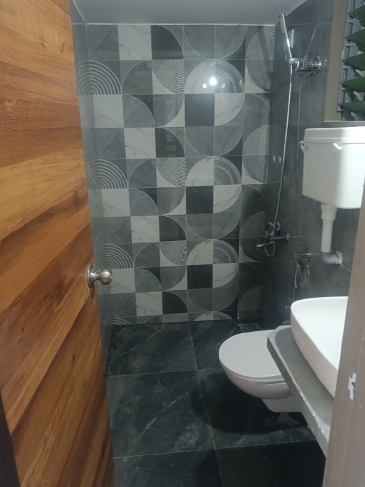 Bathroom, vinay-unique-sky 2 Bedroom 573 Sq.Ft. Apartment In Virar West Palghar 9654863