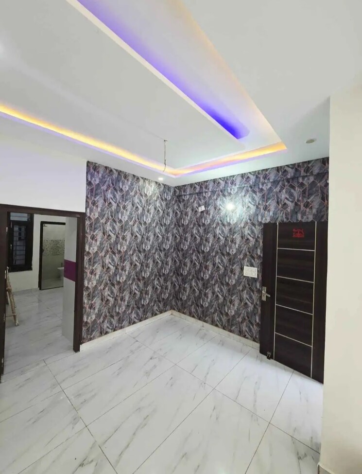 Room, dhakoli 3 Bedroom 150 Sq.Yd. Apartment In Dhakoli Zirakpur 9654923
