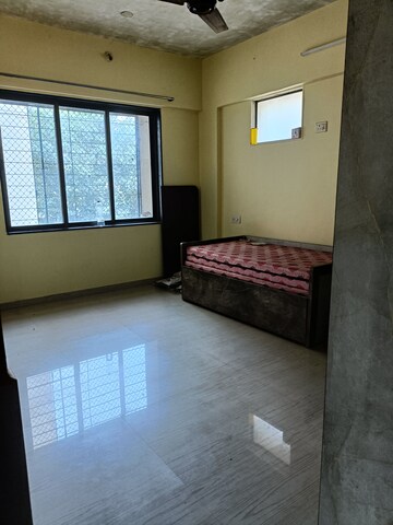 Room in 2 BHK Apartment at Aditya Aryan, Borivali East – for Rent