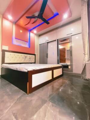 Bathroom in 3 BHK Builder Floor at Dwarka Mor – for Rent