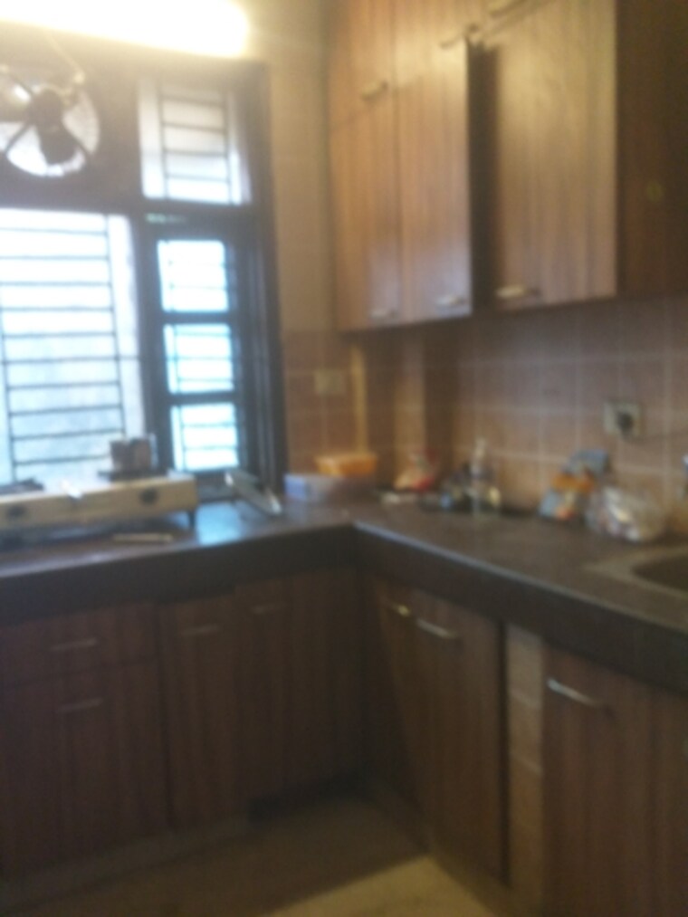 Kitchen, new rajinder nagar 1 RK 450 Sq.Ft. Builder Floor In New Rajinder Nagar Delhi 9654983