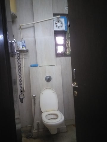 Bathroom in 1 RK Builder Floor at New Rajinder Nagar – for Rent