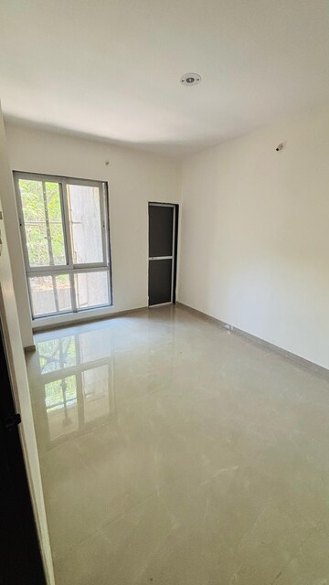 Room in 1 BHK Apartment at Raunak City, Kalyan West – for Sale