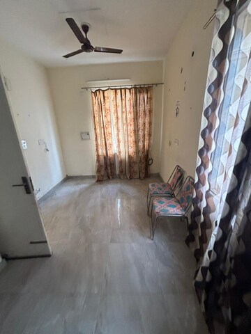1 BHK Apartment For Rent in Kharar Mohali Road