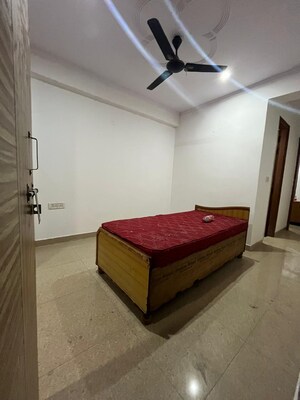 1 BHK Builder Floor For Rent in Saket