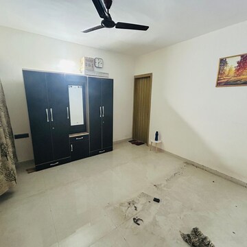 Room in 2 BHK Apartment at Unique K Ville, Kiwale – for Rent