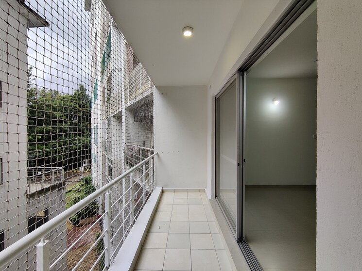 Balcony, nitesh-columbus-square 3 Bedroom 1608 Sq.Ft. Apartment In Bellary Road Bangalore 9655044