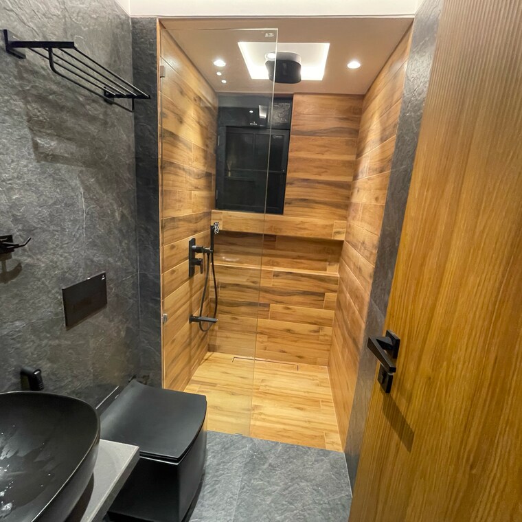 Bathroom, versova 2 Bedroom 750 Sq.Ft. Apartment In Versova Mumbai 9655076