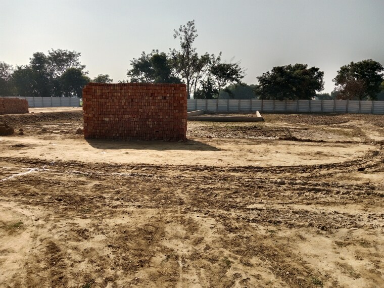 undefined, gwalior road  100 Sq.Yd. Plot In Gwalior Road Agra 9655098