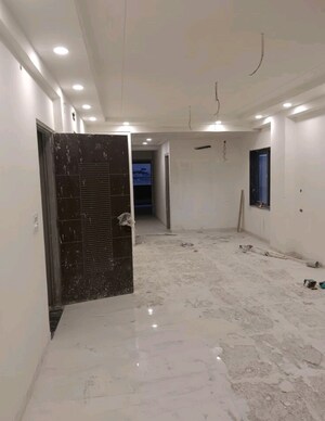 Bathroom in 3 BHK Builder Floor at Sahastradhara Road – for Sale