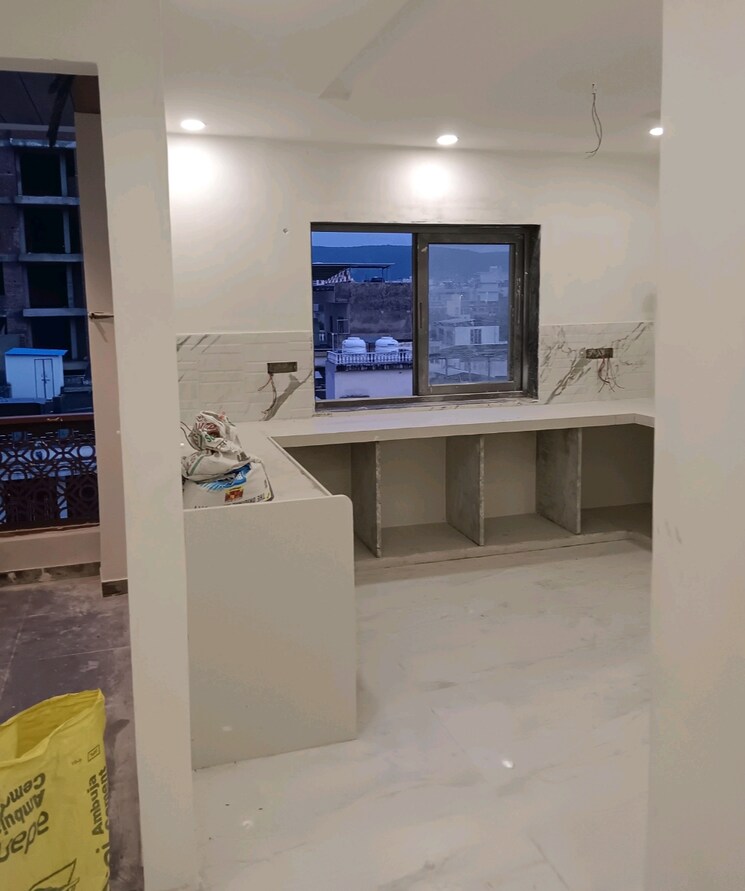 Room, sahastradhara road 3 Bedroom 1458 Sq.Ft. Builder Floor In Sahastradhara Road Dehradun 9655093