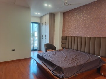 Bedroom in 2 BHK Builder Floor at Ardee City, Sector 52 – for Rent