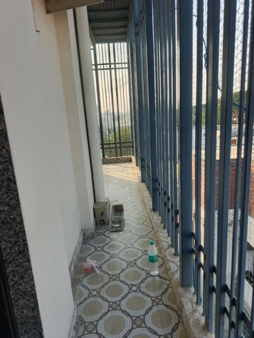 Balcony in 2 BHK Builder Floor at Ardee City, Sector 52 – for Rent