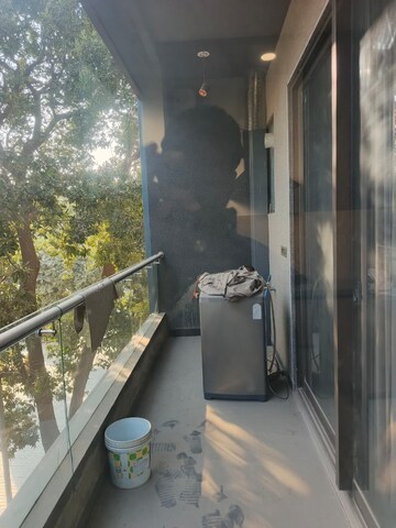 Balcony in 2 BHK Builder Floor at Ardee City, Sector 52 – for Rent