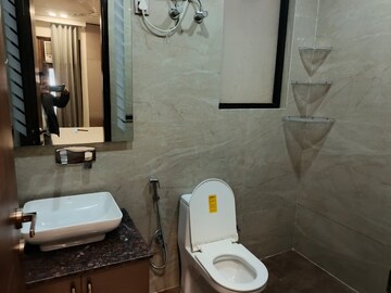 Bathroom in 2 BHK Builder Floor at Ardee City, Sector 52 – for Rent