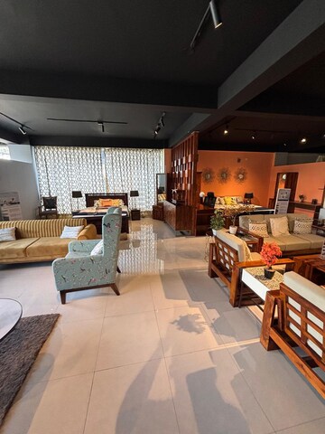  Office Space – Exterior View View at Hrbr Layout - for Rent