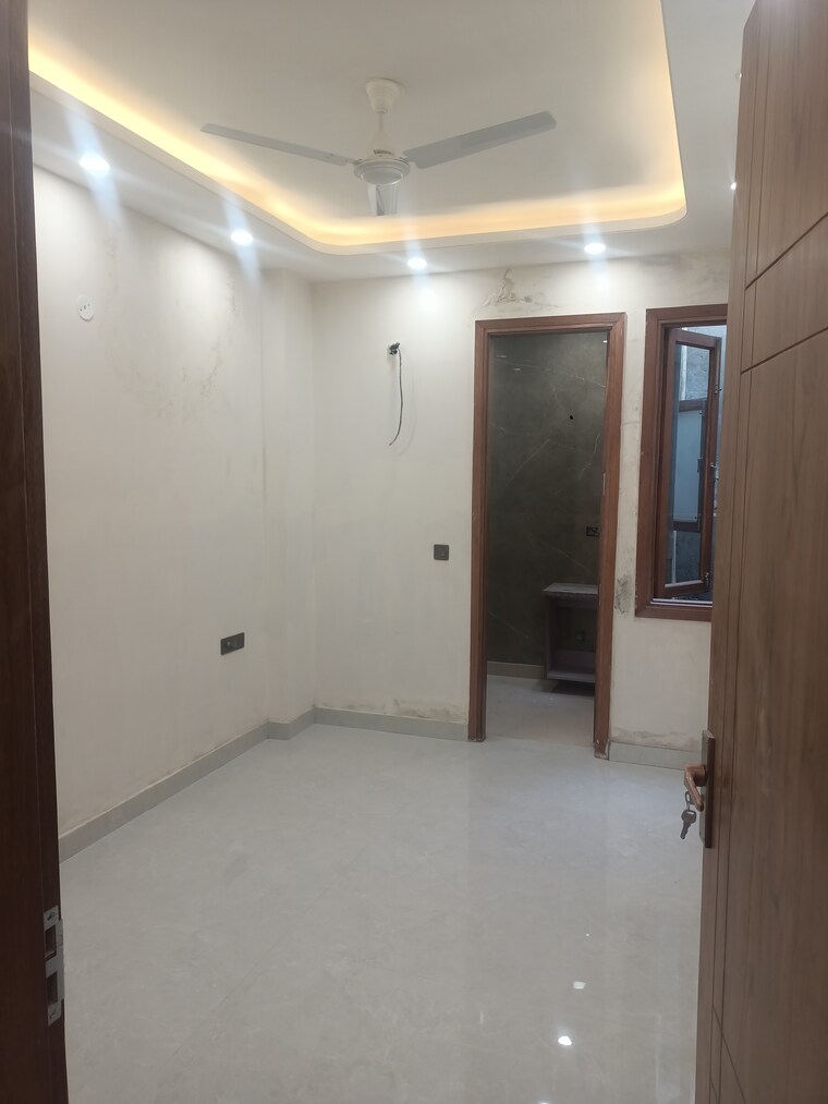 Room, jangpura 3 Bedroom 1200 Sq.Ft. Independent House In Jangpura Delhi 9655138