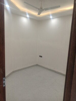 Room in 3 BHK Independent House at Jangpura – for Sale