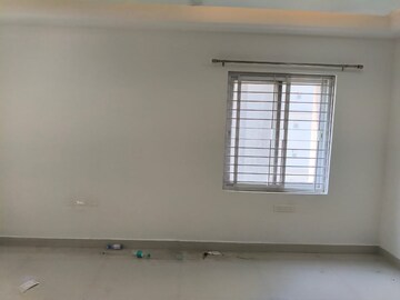 Room in 3 BHK Apartment at Movie Towers, Kokapet – for Rent