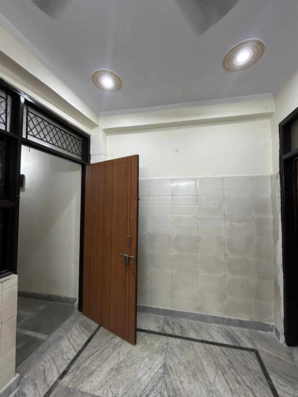 1 BHK Builder Floor For Rent in Neemish Property 